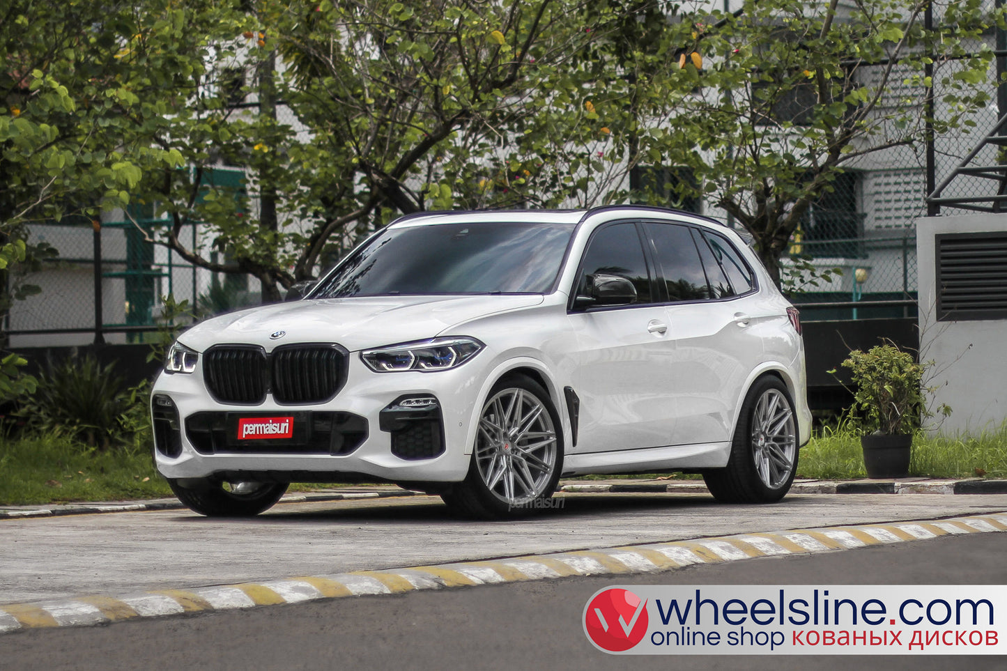 White BMW X5 1-Piece VS EVO-5R1 Brushed Silver  240821