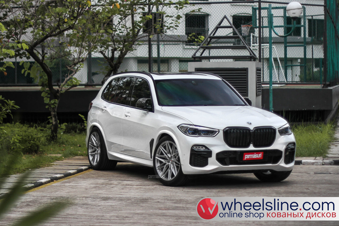 White BMW X5 1-Piece VS EVO-5R1 Brushed Silver  240821