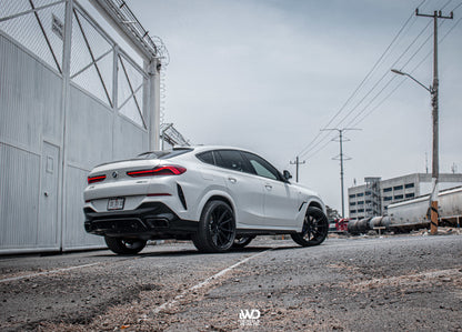 White BMW X6 1-Piece VS HF-31 Matte Black  240807