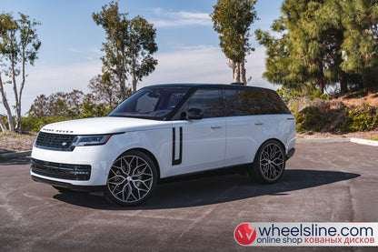 White Land Rover Range Rover 1-Piece VS HF-21  Gloss Black With Brushed Face And Machined Windows 240919