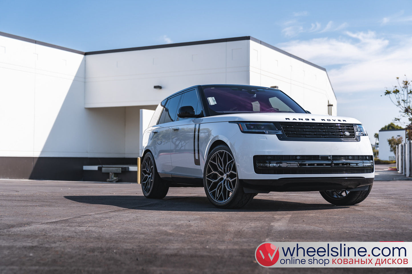 White Land Rover Range Rover 1-Piece VS HF-21  Gloss Black With Brushed Face And Machined Windows 240919