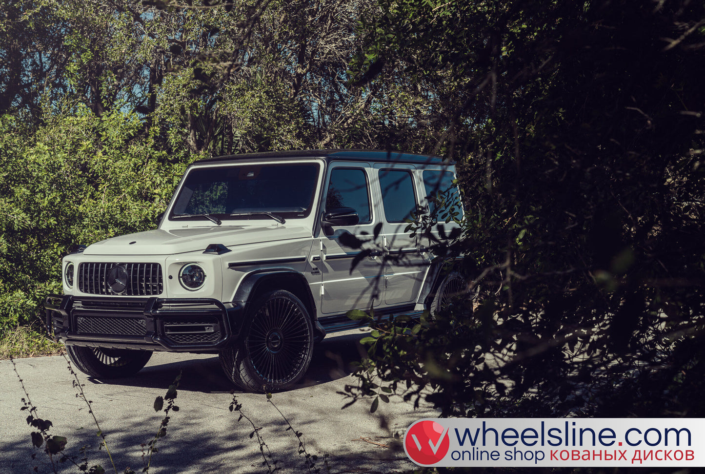 White Mercedes G 1-Piece VS S17-161 Gloss Black Cap-B 240802