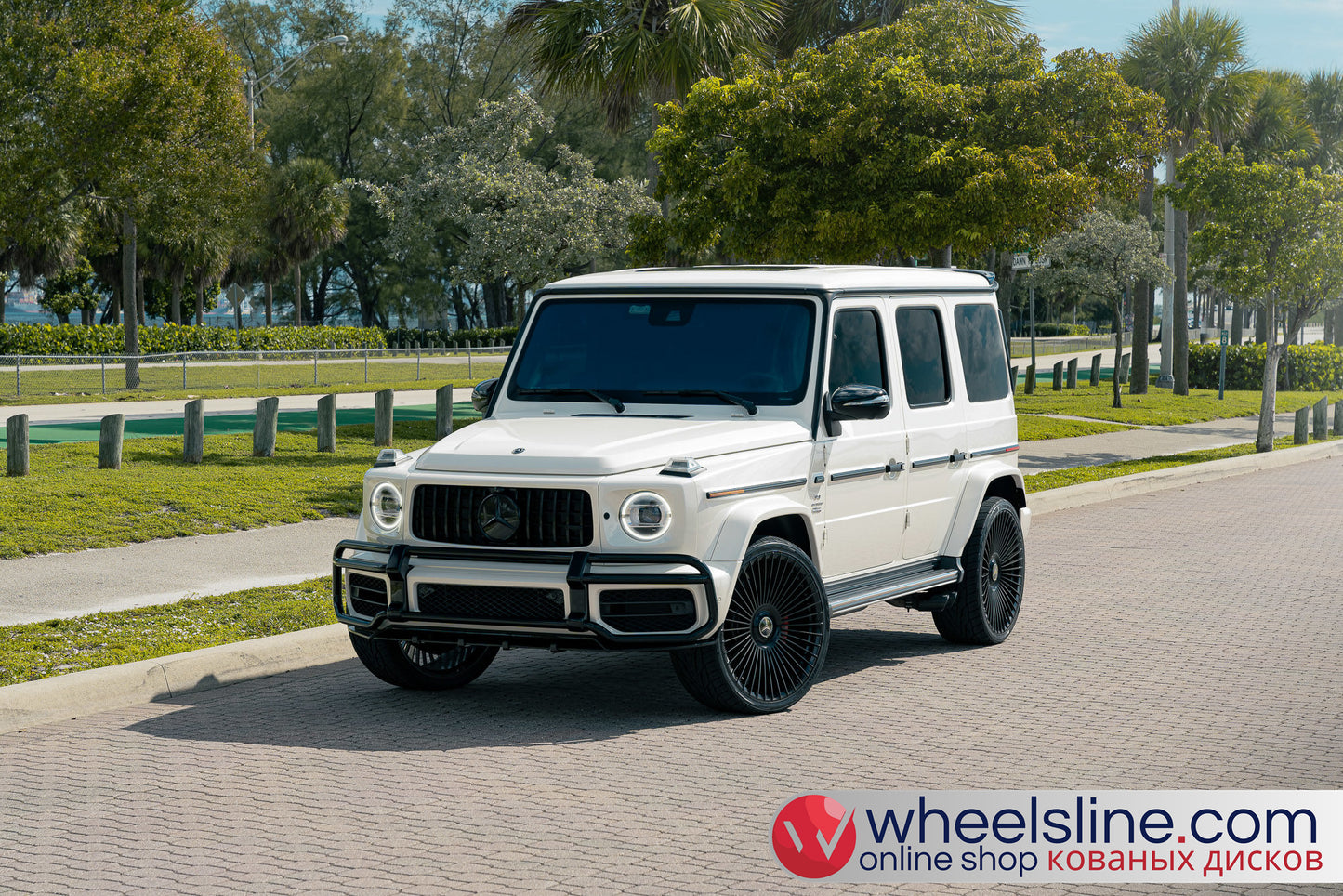 White Mercedes G 1-Piece VS S17-161 Gloss Black Cap-B 240802