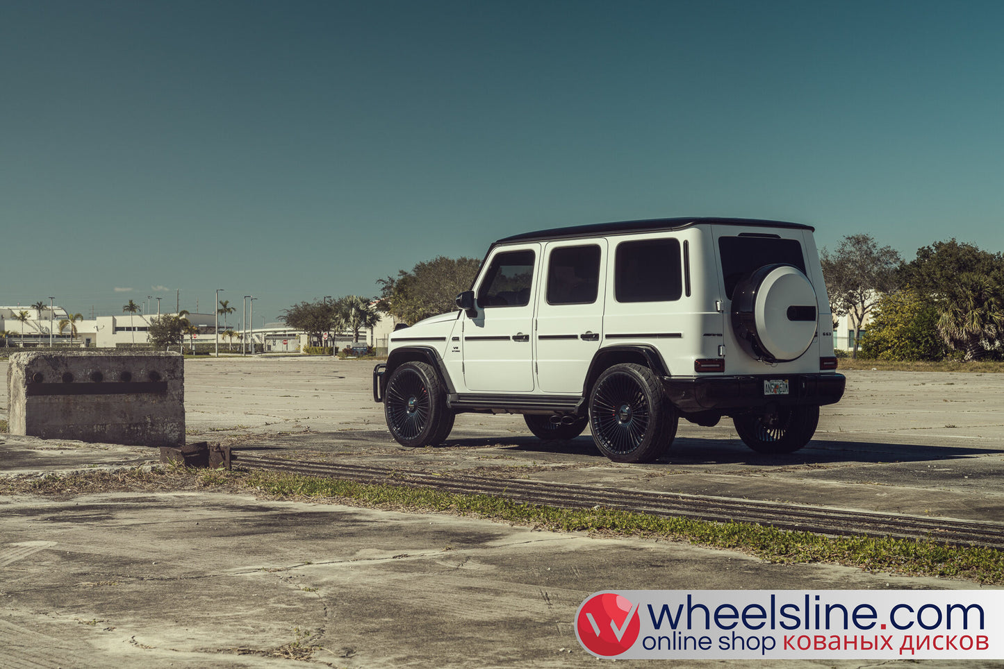 White Mercedes G 1-Piece VS S17-161 Gloss Black Cap-B 240802