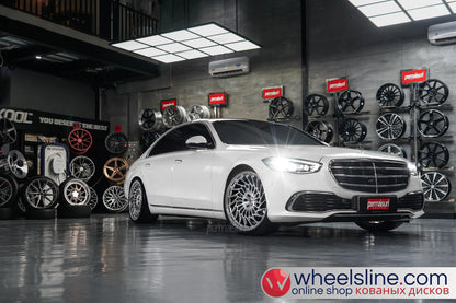 White Mercedes S 1-Piece VS ML-R21 Polished Silver With Brushed Face 240815